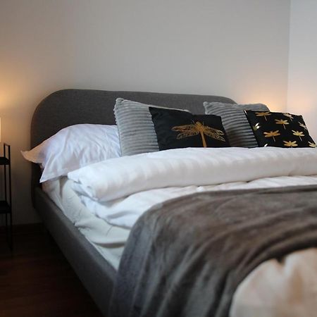 Apartament Reymonta Park Apartment พิยอตตูร์กุฟ เทรบูนัลสกี ภายนอก รูปภาพ