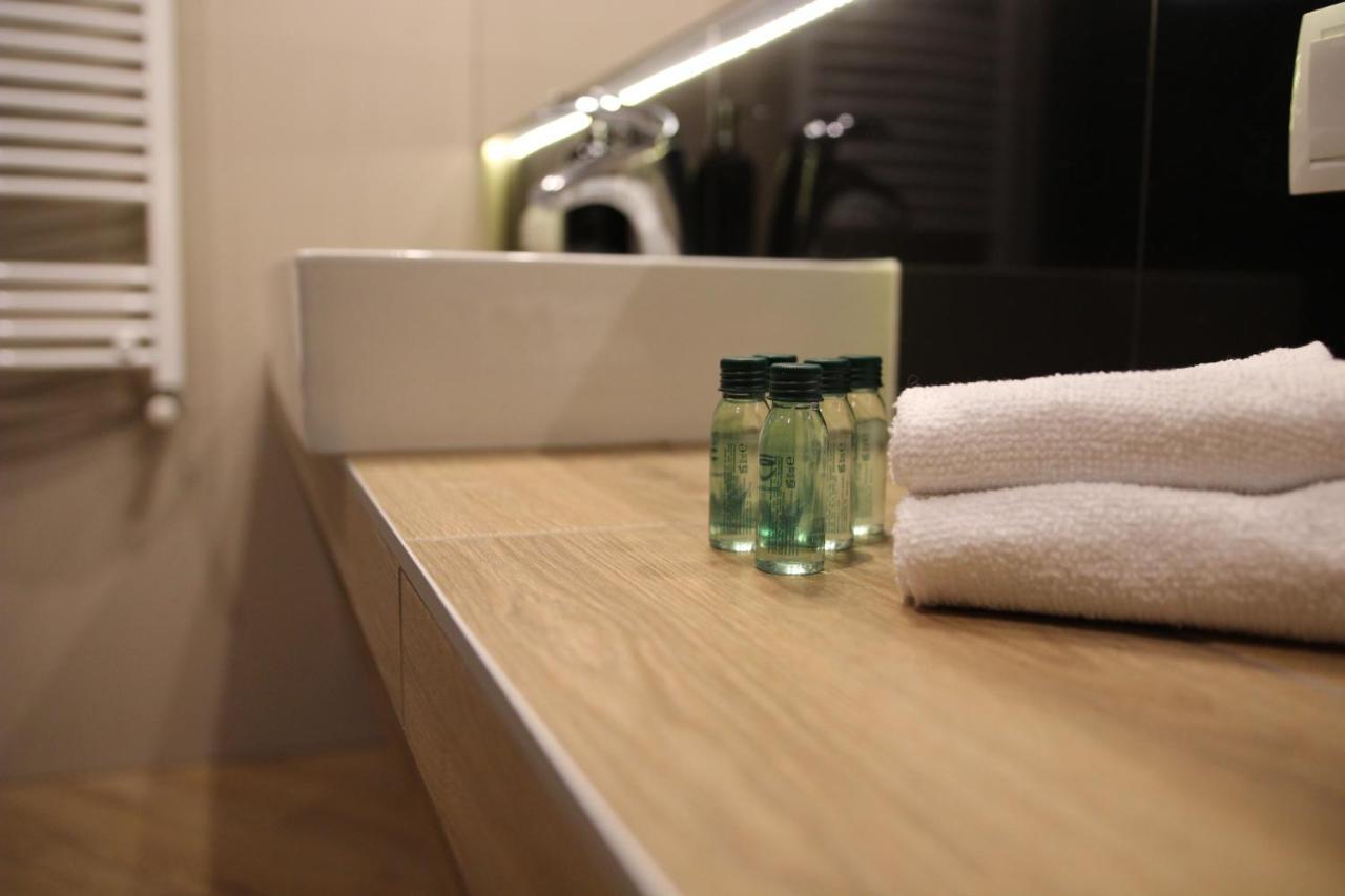 Apartament Reymonta Park Apartment พิยอตตูร์กุฟ เทรบูนัลสกี ภายนอก รูปภาพ