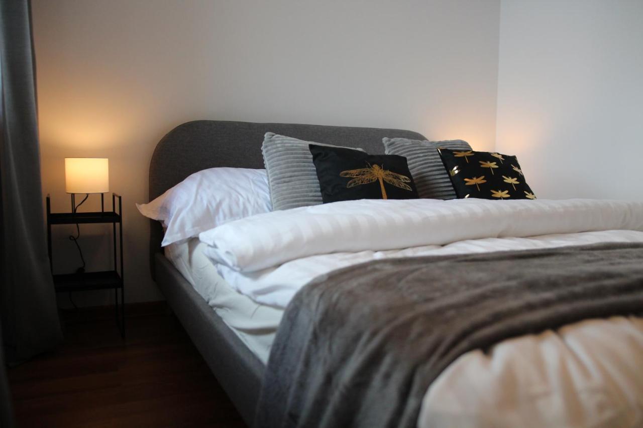 Apartament Reymonta Park Apartment พิยอตตูร์กุฟ เทรบูนัลสกี ภายนอก รูปภาพ