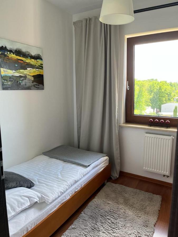Apartament Reymonta Park Apartment พิยอตตูร์กุฟ เทรบูนัลสกี ภายนอก รูปภาพ
