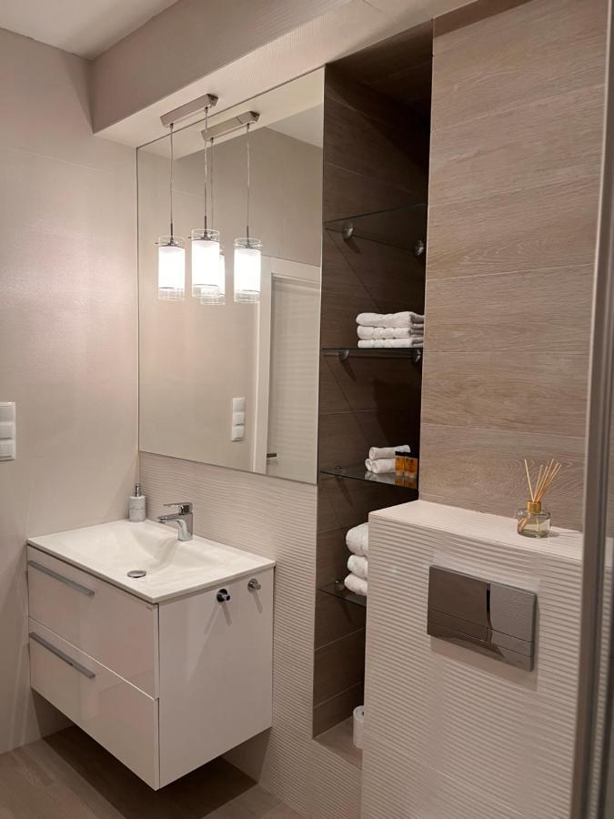 Apartament Reymonta Park Apartment พิยอตตูร์กุฟ เทรบูนัลสกี ภายนอก รูปภาพ